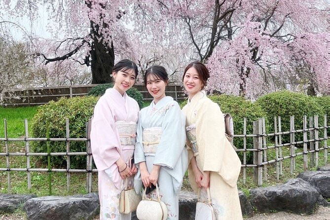 Kyoto Gion: Japanese Traditional Experience -Kimono, Yukata
