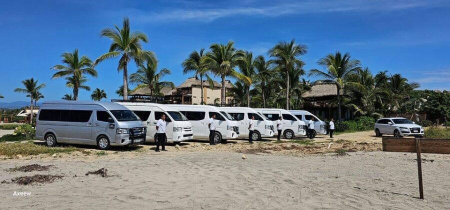 Puerto Escondido: Private Transfer to Punta Zicatela