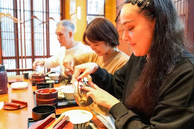 Small Group Shinjuku Gyoen Walking Tour