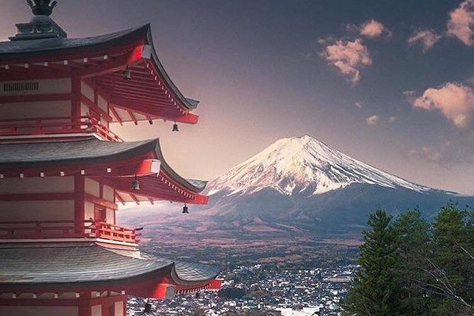 Private Full Day Sightseeing Tour to Mount Fuji and Hakone Guide Exploring the Majestic Mount Fuji