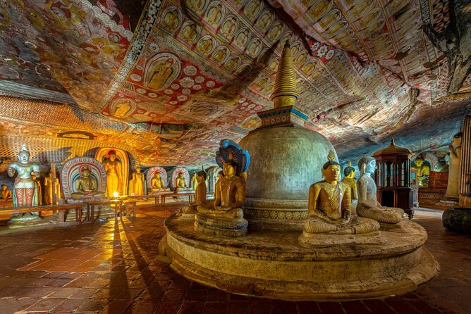Sigiriya Dambulla Temple and Jeep Safari Tour From Trincomalee