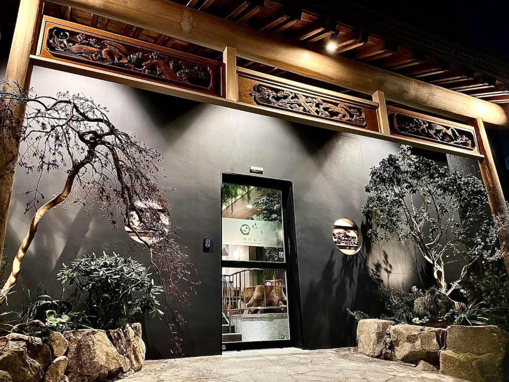 3 Amazing Places to Stay in Yumura Onsen, Shinonsen