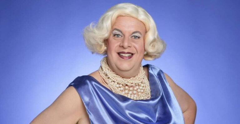 Darmstadt entdecken mit Aurora DeMeehl: Innenstadt-Tour - Practical Details and Value