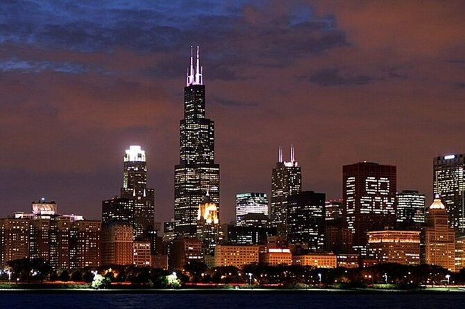 Interactive Mystery Scavenger Hunt in Chicago - Benefits of the Self-Guided Format