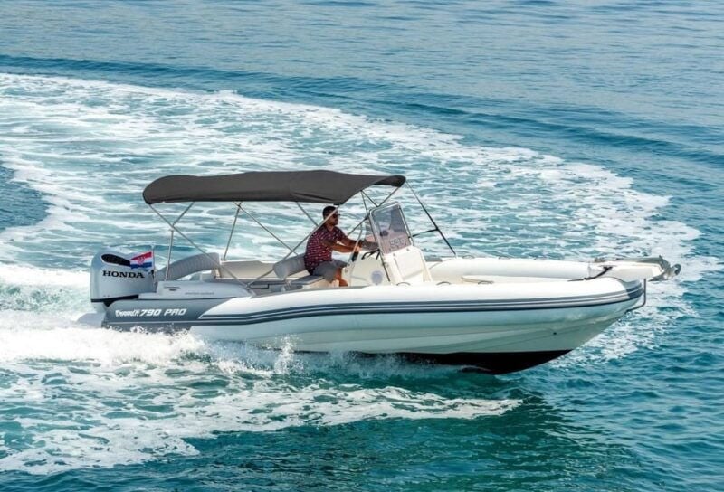 Krk/Dunat: Rent a boat Marlin 790 Dynamic - Good To Know