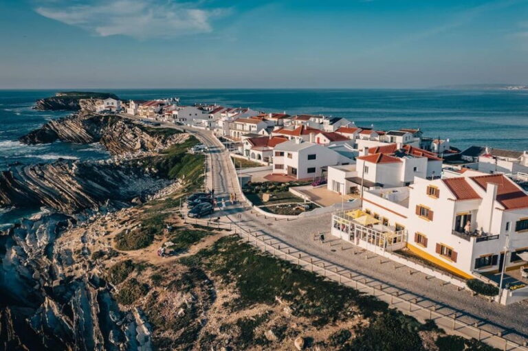 Peniche: Sunset E-Bike tour with 'aperitivo' - Who Will Love This Tour?