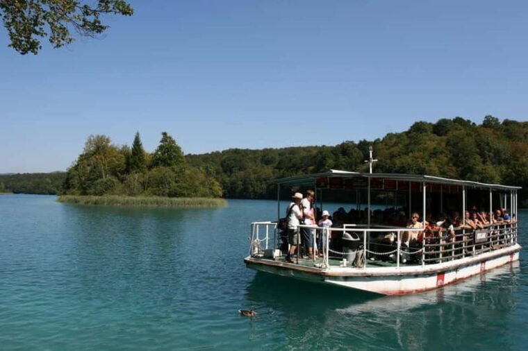Plitvice Lakes: Guided Walking Tour with Boat Ride - The Practicalities: Logistics, Pricing, and Tips