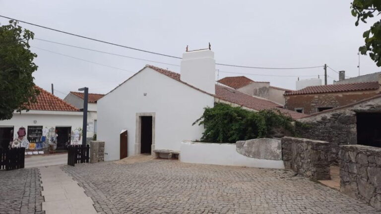 Private Half-Day Tour to Fátima & Aljustrel from Lisbon (6h) - Visiting the Homes of the Shepherd Children