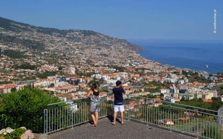 Private Vespa Tour Nun´s Valley,Câmara Lobos,CaboGirão(4hrs) - Pico dos Barcelos: A Viewpoint for the Ages