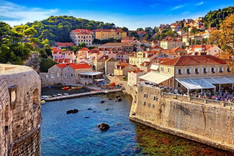 Skip-the-line Walls of Dubrovnik Lovrijenac Fortress Tour - Who Will Love This Tour?