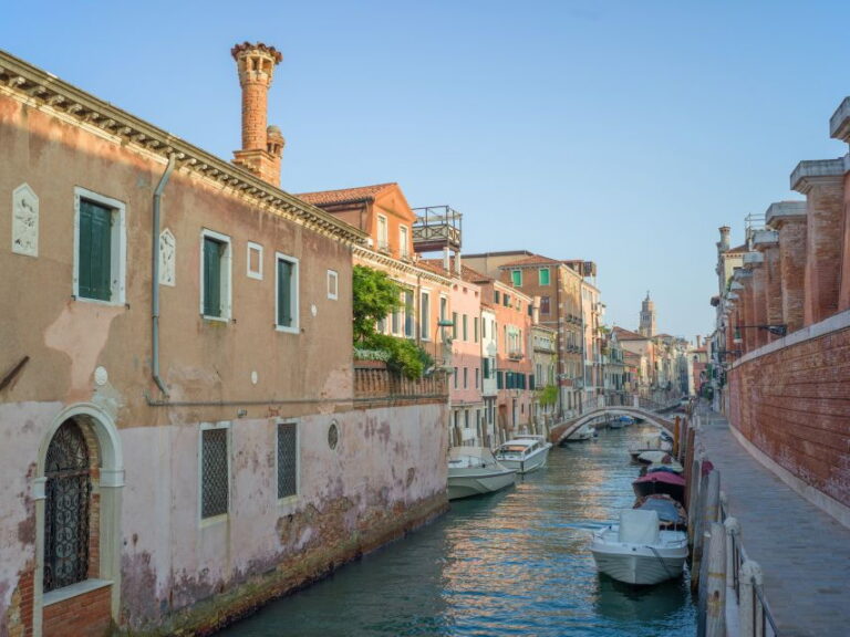 Venice: Private Accademia Gallery and Dorsoduro Guided Tour - Authentic Insights from Past Travelers