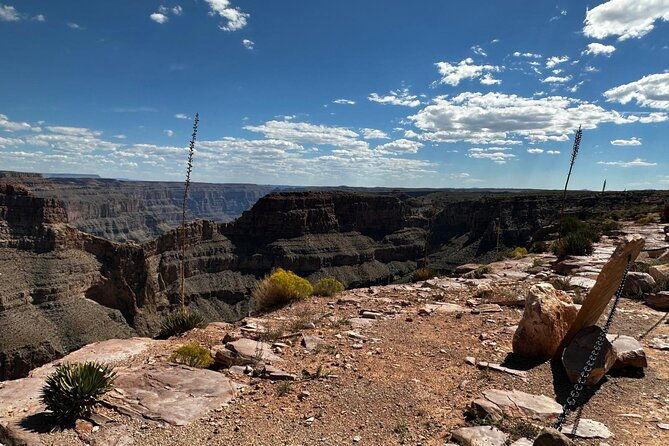 Vertigo From Infinity In The Heart Of The Desert Grand Canyon Skywalk - The Itinerary Breakdown