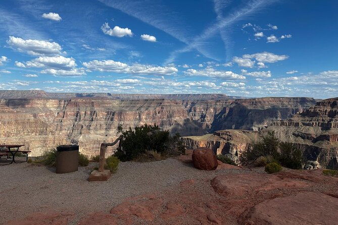 Vertigo From Infinity In The Heart Of The Desert Grand Canyon Skywalk - Who Will Love This Tour?