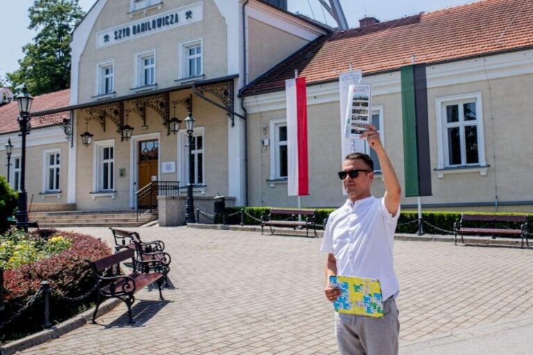 Wieliczka: Salt Mine Skip-the-Line Live Guided Tour - Exploring the Tour in Detail