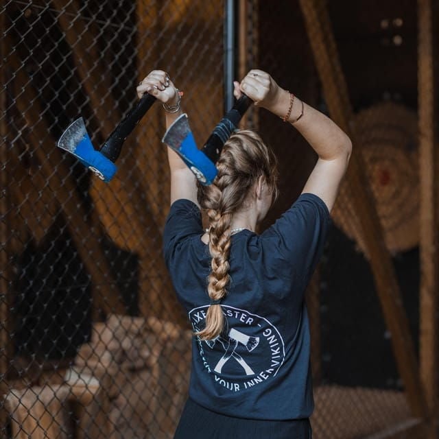 WOODCUTTER - AXE THROWING & BAR EXPERIENCE IN FRANKFURT - Final Words: Why WoodCutter Is a Great Choice in Frankfurt