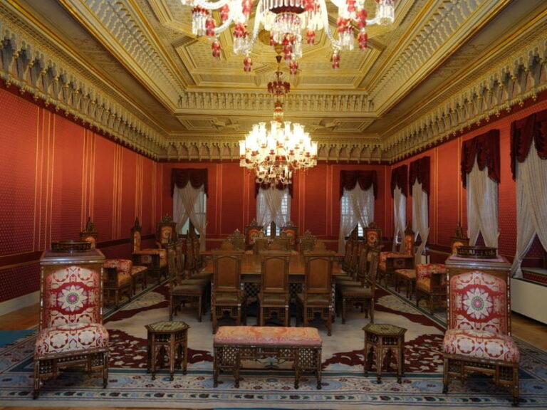 Yildiz Palace & Park: Skip-the-Line Entry with Audio Guide - Discovering the Hidden Ottoman World