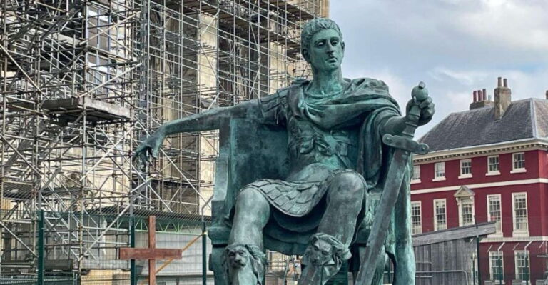 York: J&Ms City Sightseeing and History Tour - What to Expect and How It Works