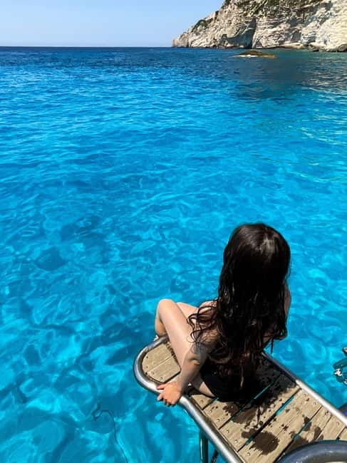 Zakinthos: Shipwreck Beach and Blue Caves Land and Sea Tour - Transportation and Group Size